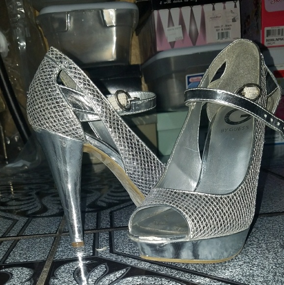 guess shoes silver heels
